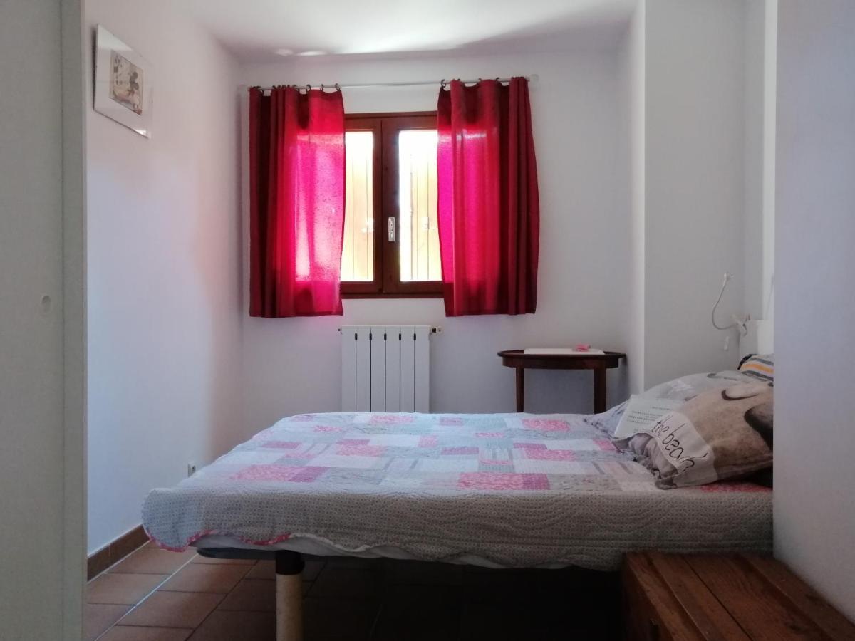 T2 36 m2, RdC de villa, clim, gd jardin clos, animx ok, quartier Mt Faron très calme, wifi, parking Toulon Extérieur photo