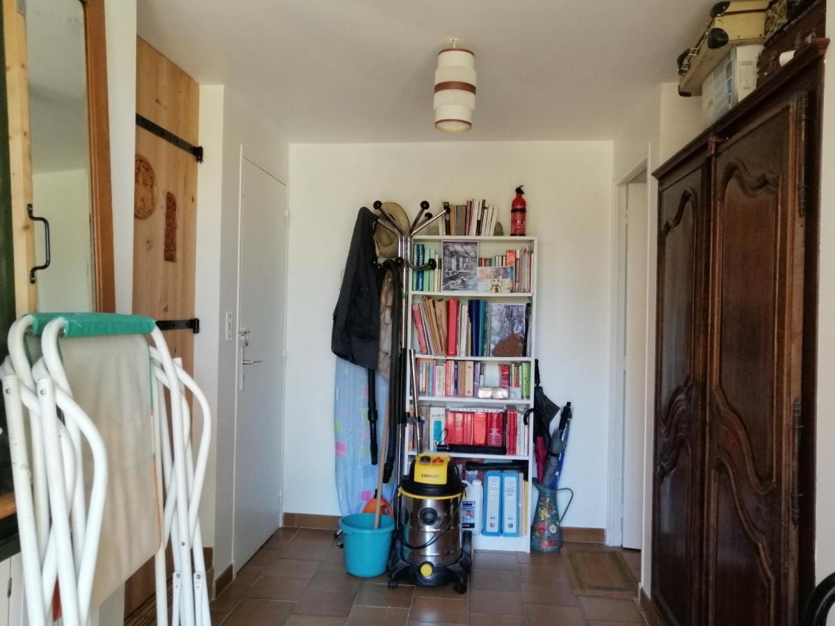 T2 36 m2, RdC de villa, clim, gd jardin clos, animx ok, quartier Mt Faron très calme, wifi, parking Toulon Extérieur photo