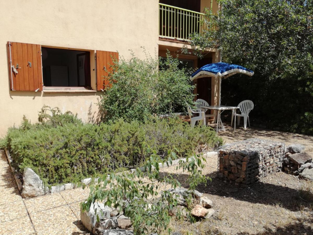 T2 36 m2, RdC de villa, clim, gd jardin clos, animx ok, quartier Mt Faron très calme, wifi, parking Toulon Extérieur photo